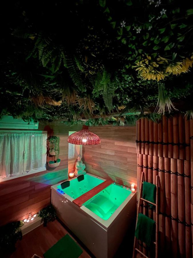 Le Balneo Jacuzzi Vieil Antibes Safranier Apartment Luaran gambar